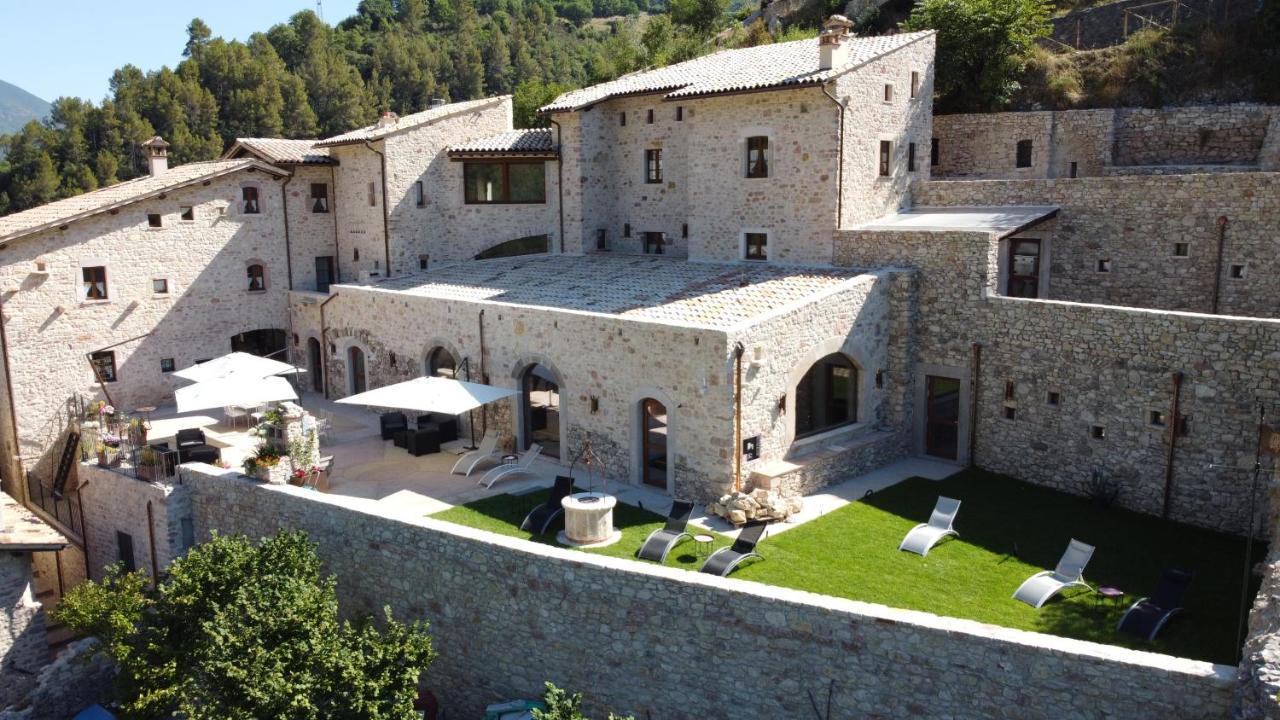 Torre Del Nera Albergo Diffuso & Spa Scheggino Exteriör bild