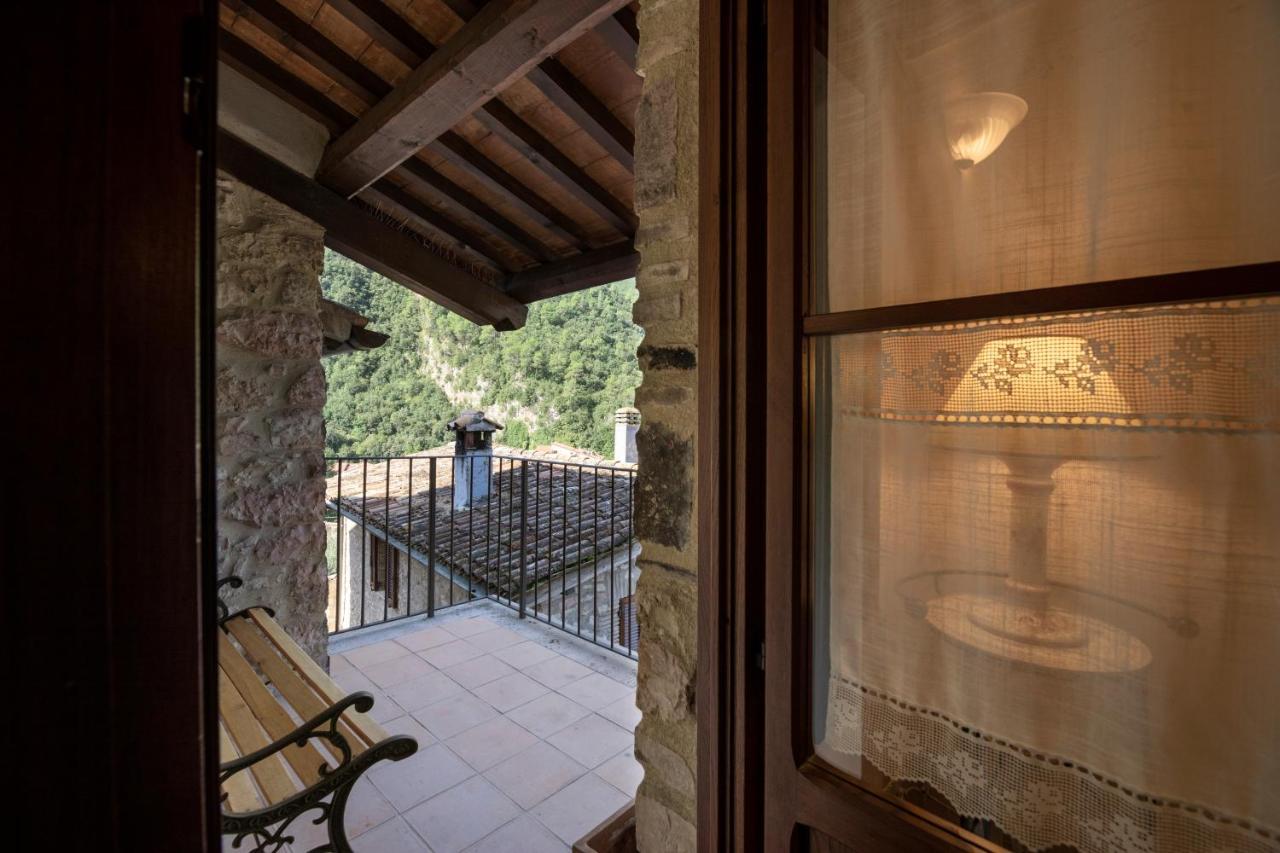 Torre Del Nera Albergo Diffuso & Spa Scheggino Exteriör bild