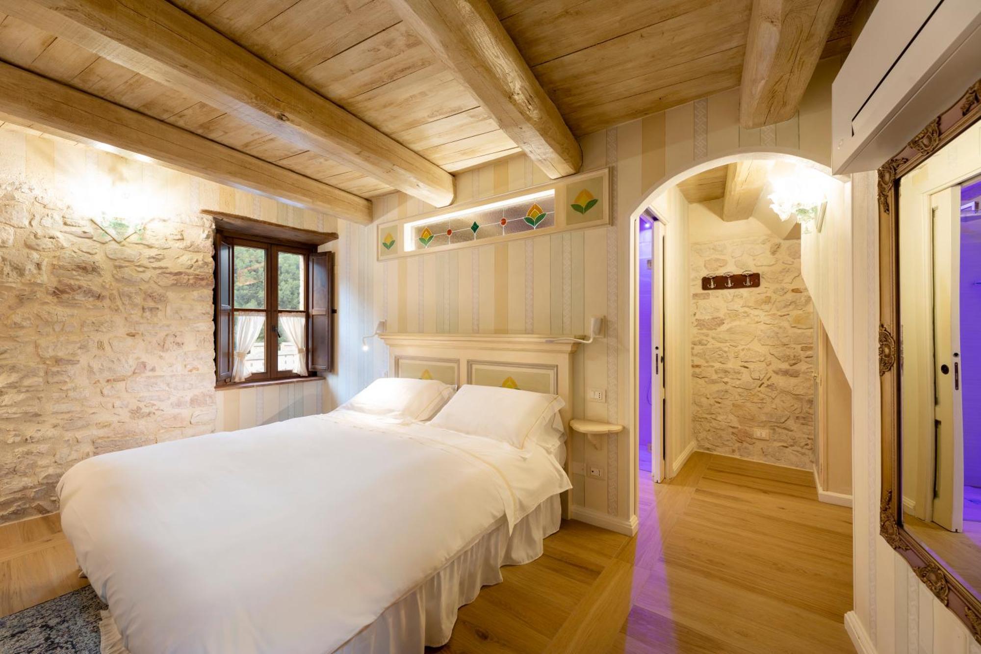 Torre Del Nera Albergo Diffuso & Spa Scheggino Exteriör bild